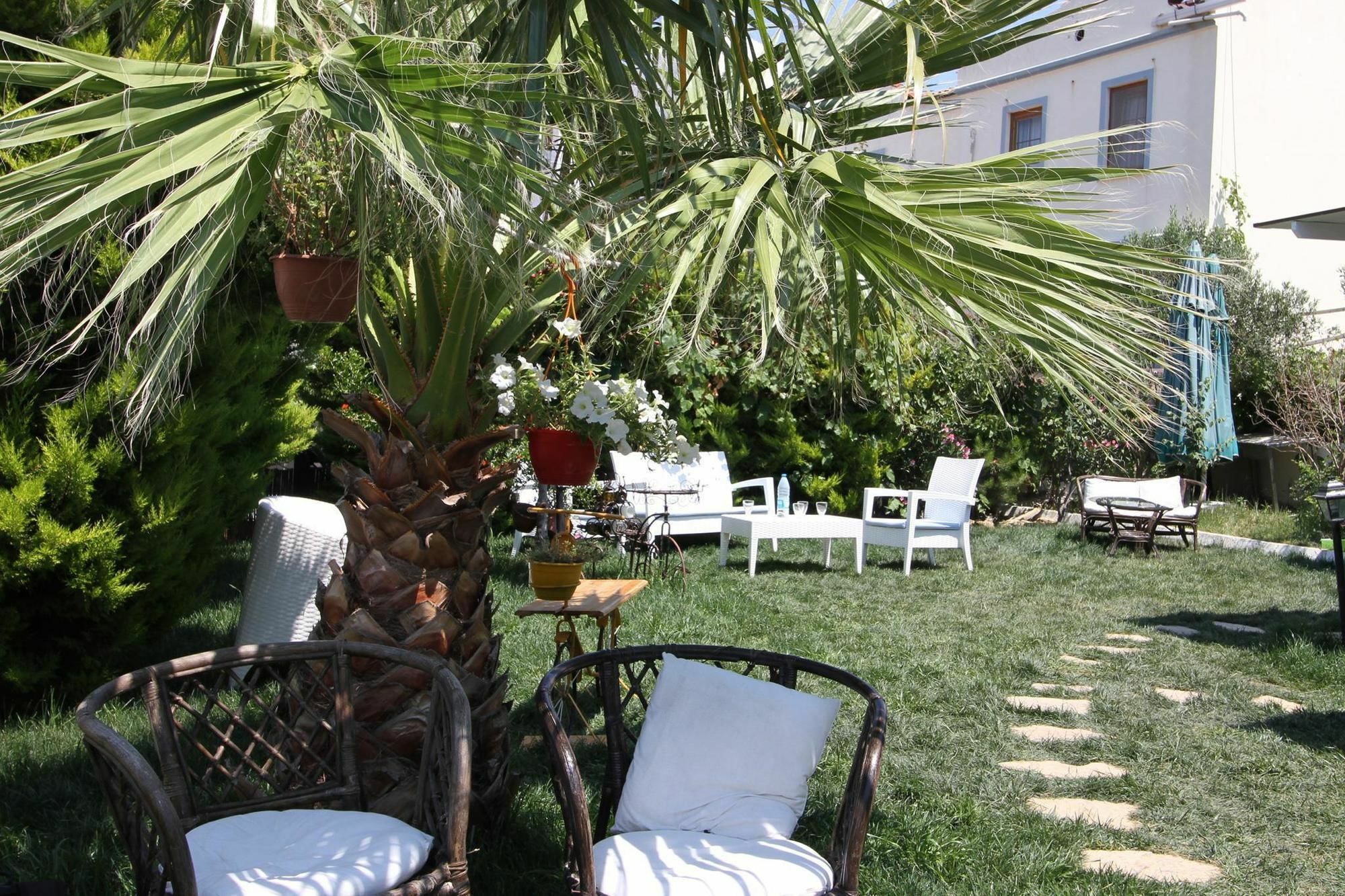 Destina Hotel Бозджаада Экстерьер фото